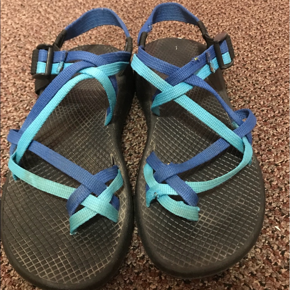 Size 8 Chacos-Blue Double Strapped!